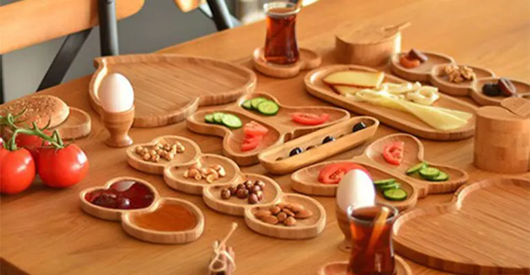 شستوشوی ظروف چوبی آشپزخانه