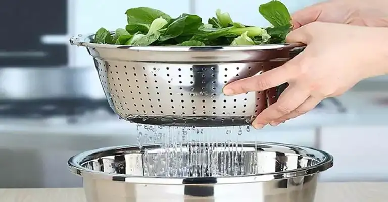 آبکش-فلزی