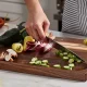 تخته گوشت چوبی یا پلاستیکی
